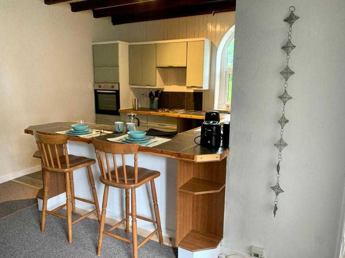 Cottage In Kilmun Argyll - 2 Bedrooms Sleeps 2 (Adults Only) ดูนูน ภายนอก รูปภาพ